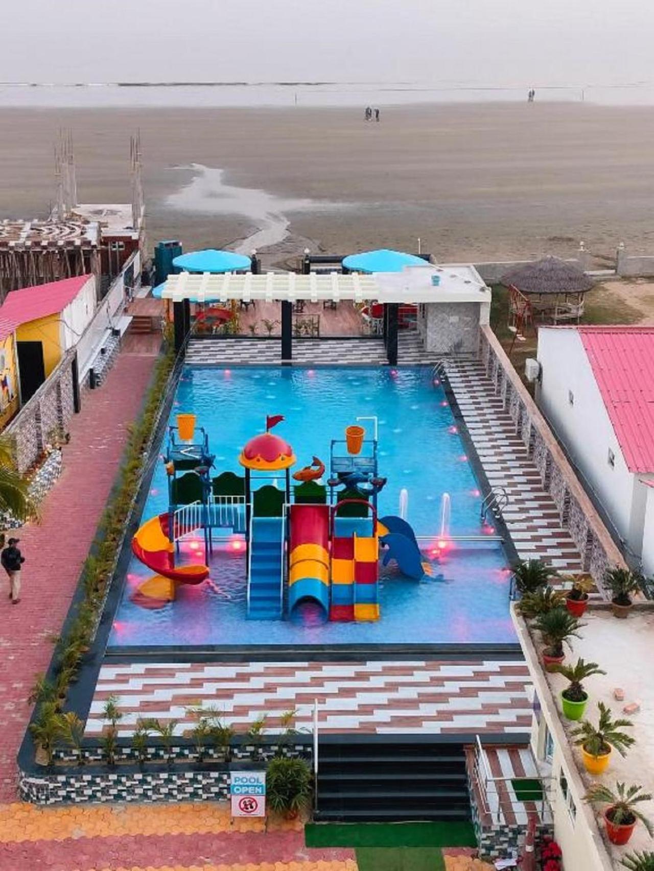 Hotel Hindusthan Inn มันดราโมนี ภายนอก รูปภาพ