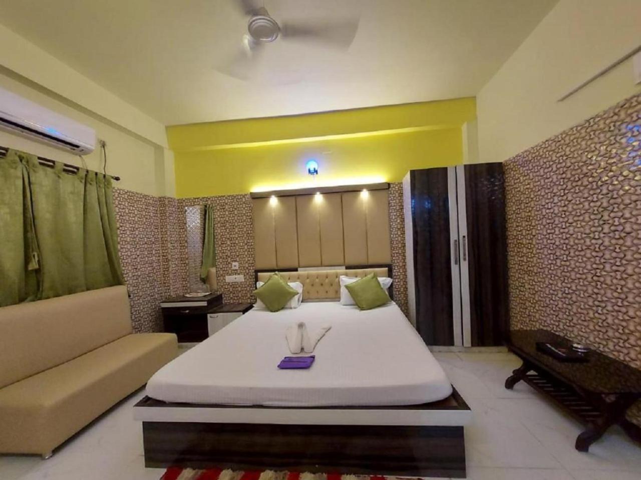Hotel Hindusthan Inn มันดราโมนี ภายนอก รูปภาพ