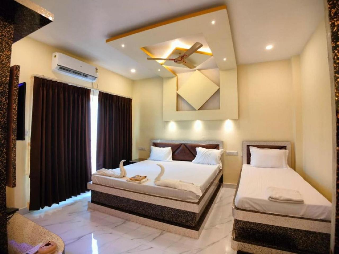 Hotel Hindusthan Inn มันดราโมนี ภายนอก รูปภาพ