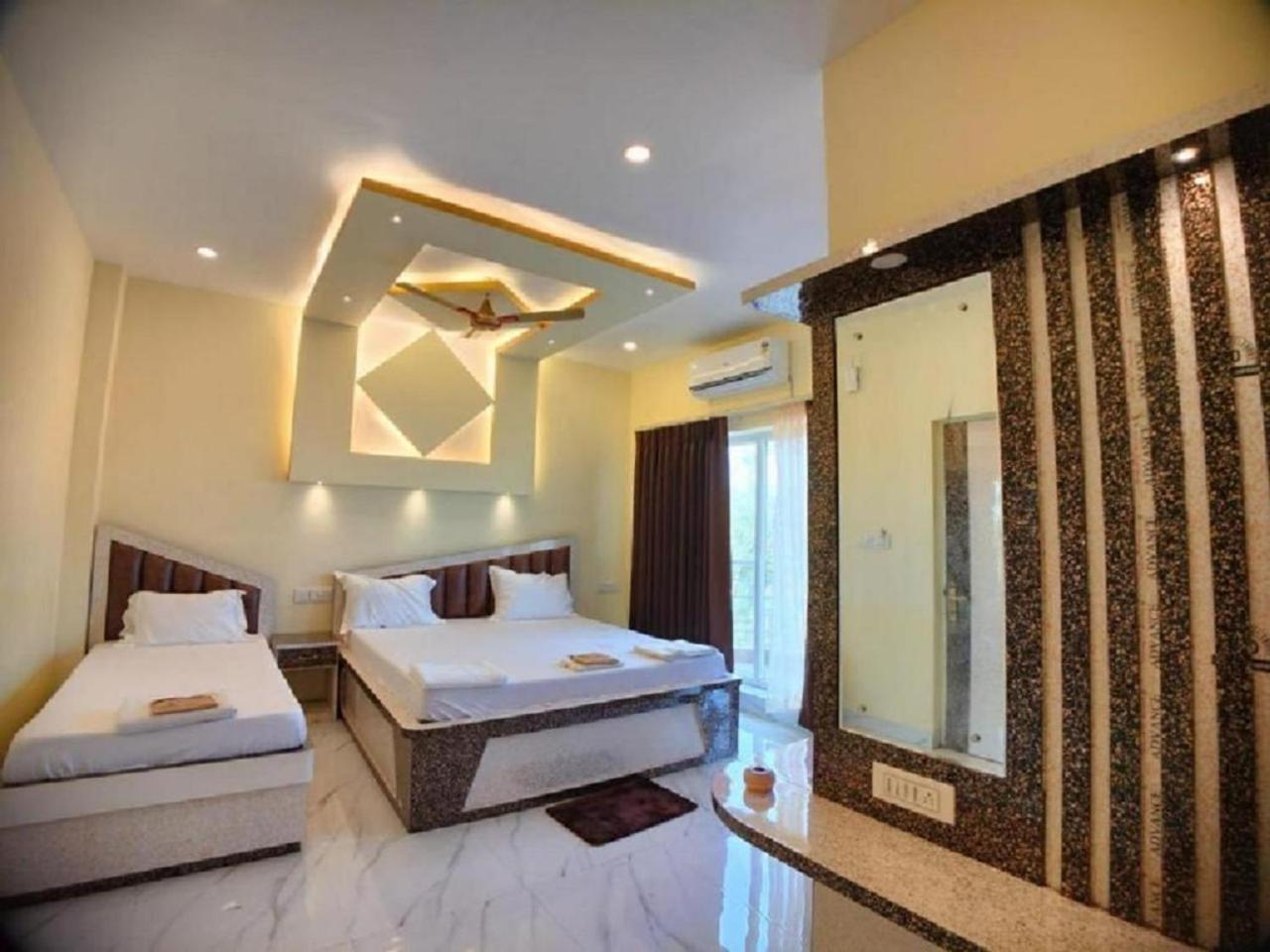 Hotel Hindusthan Inn มันดราโมนี ภายนอก รูปภาพ
