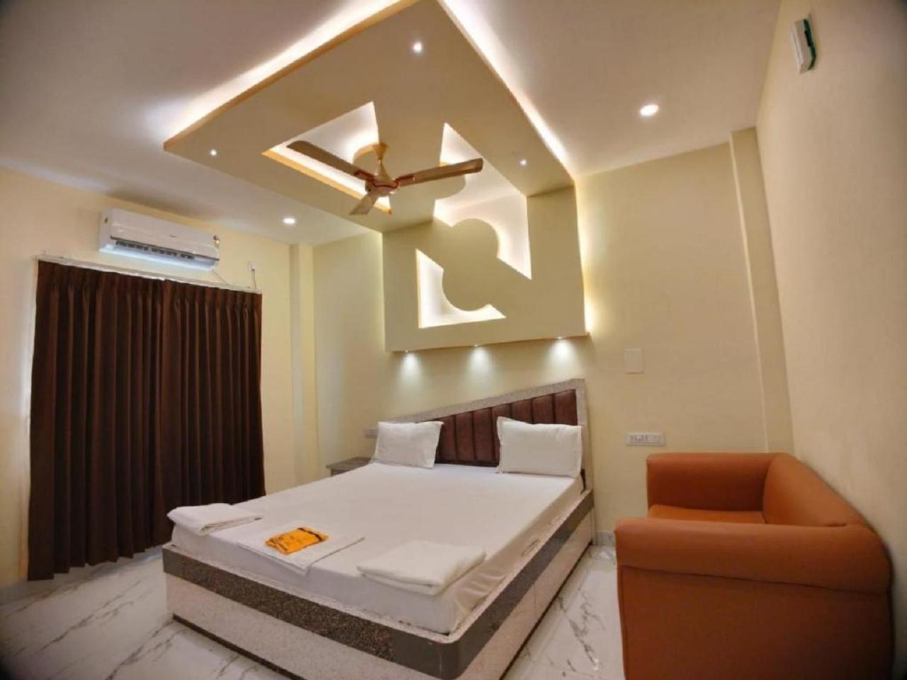 Hotel Hindusthan Inn มันดราโมนี ภายนอก รูปภาพ