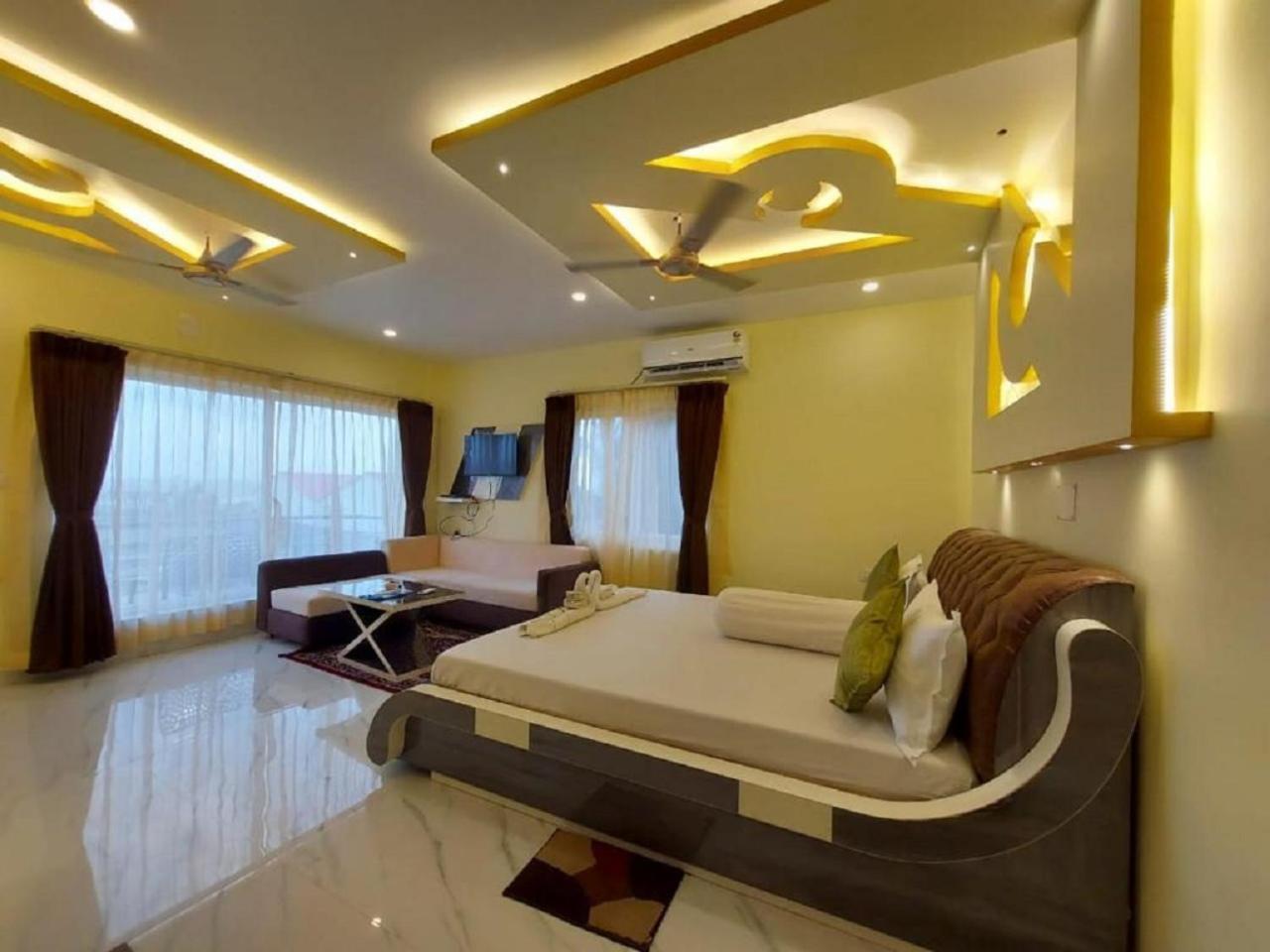 Hotel Hindusthan Inn มันดราโมนี ภายนอก รูปภาพ