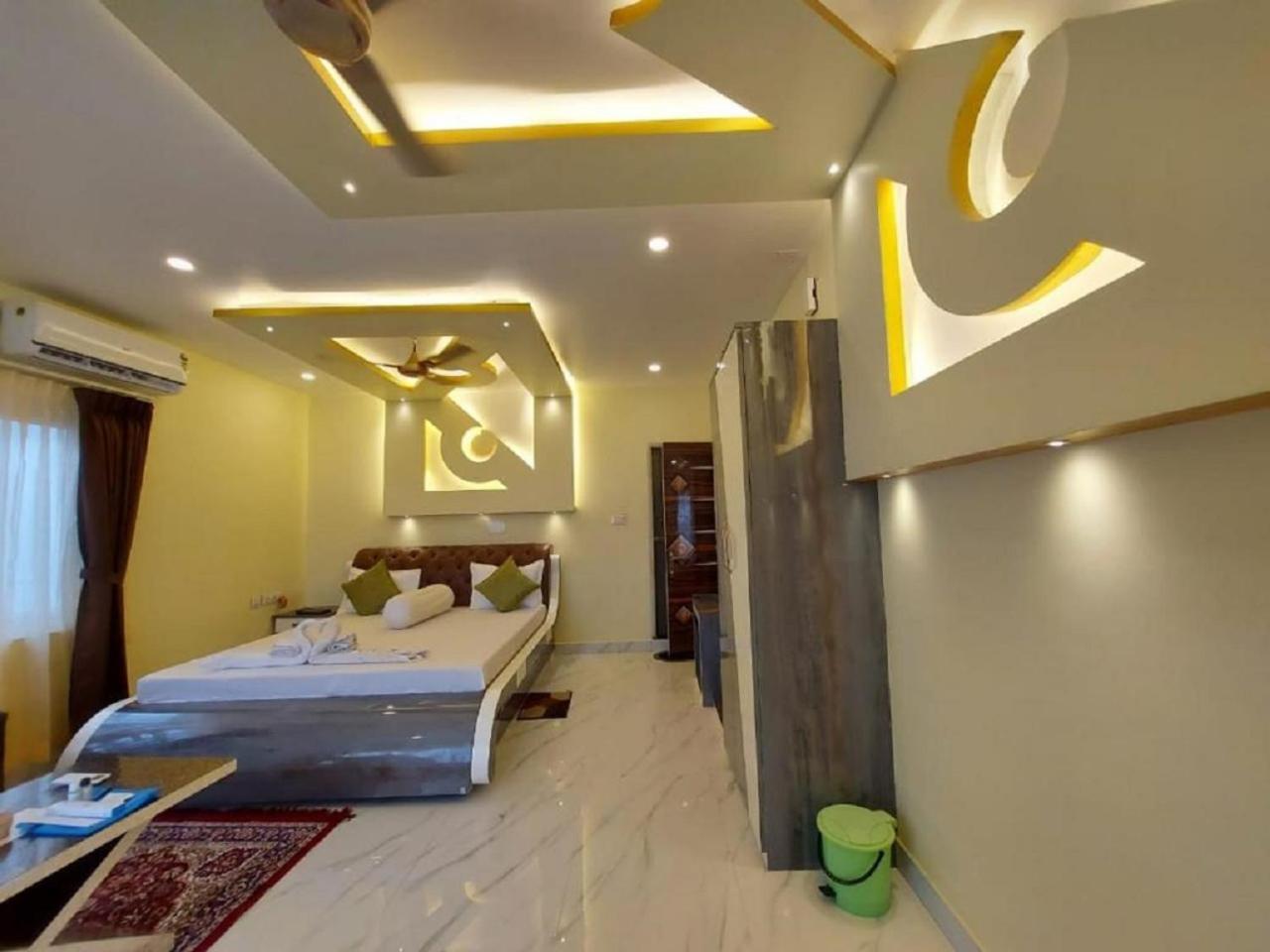 Hotel Hindusthan Inn มันดราโมนี ภายนอก รูปภาพ
