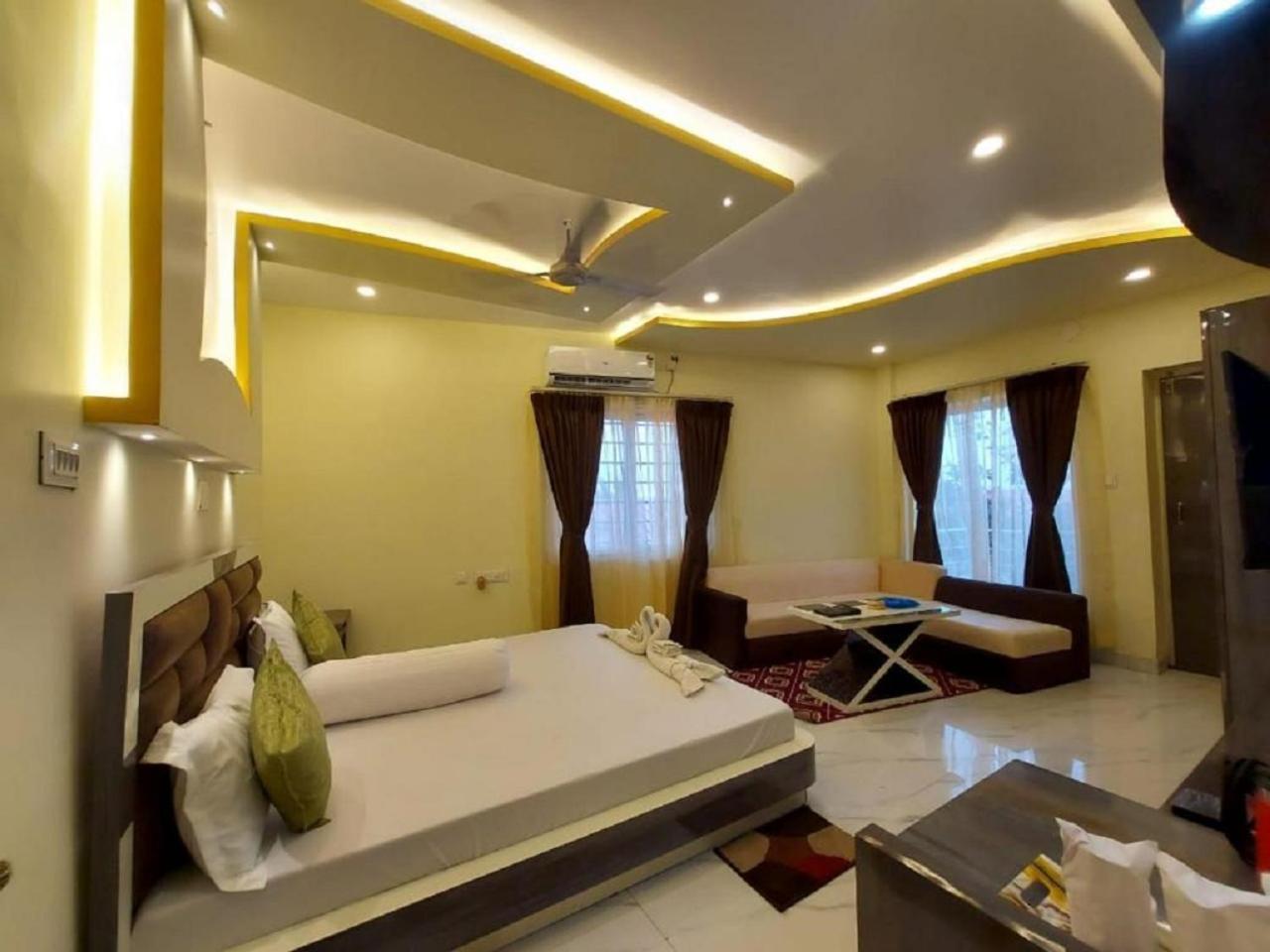 Hotel Hindusthan Inn มันดราโมนี ภายนอก รูปภาพ