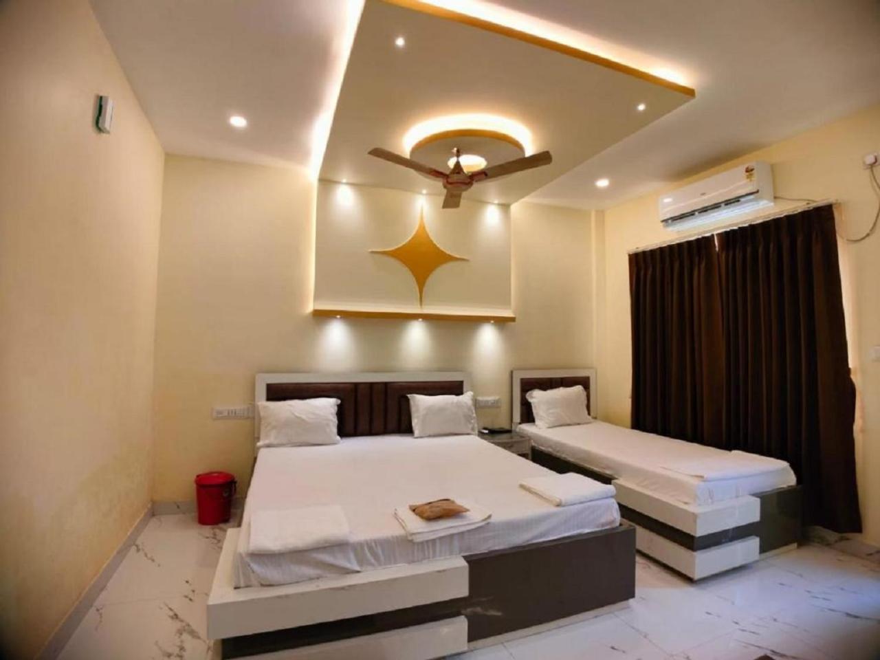 Hotel Hindusthan Inn มันดราโมนี ภายนอก รูปภาพ